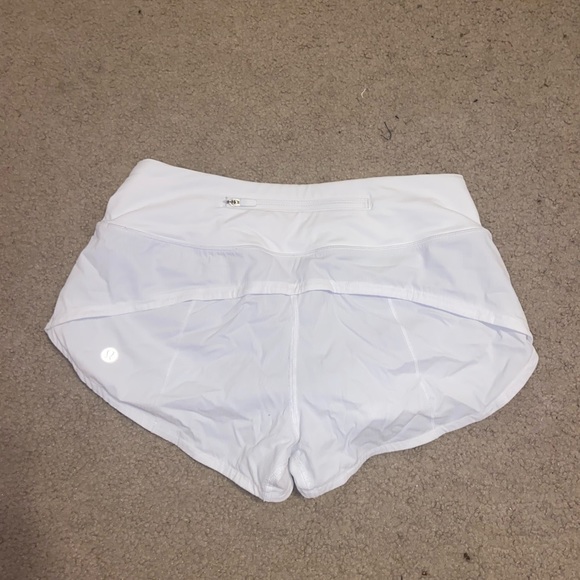 SOLD🌟 White Lululemon Shorts - Picture 2 of 3